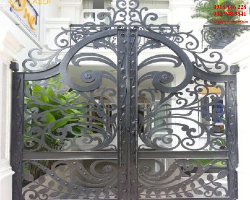 Cửa sắt mỹ thuật CCCNC002