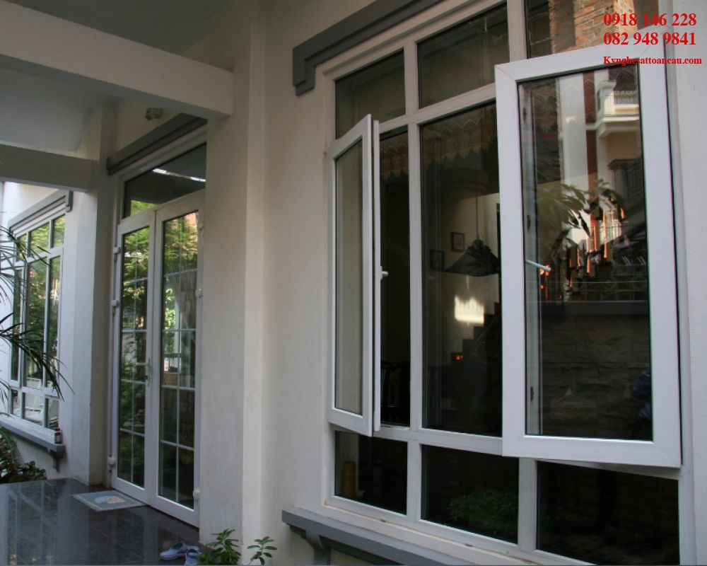 Cửa nhôm kính H2