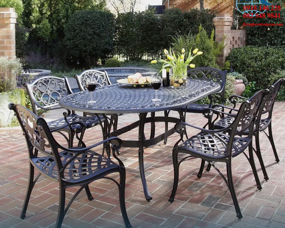 BÀN GHẾ SẮT MỸ THUẬT BS46