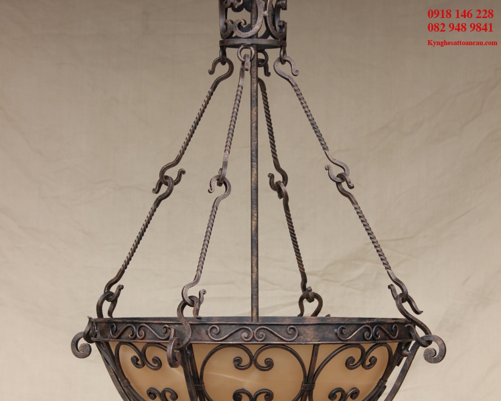 Trụ đèn mỹ thuật 3