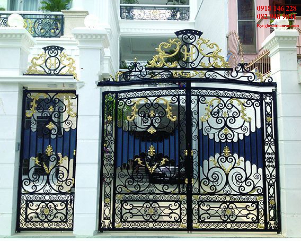 Cửa cổng sắt mỹ thuật CCS03