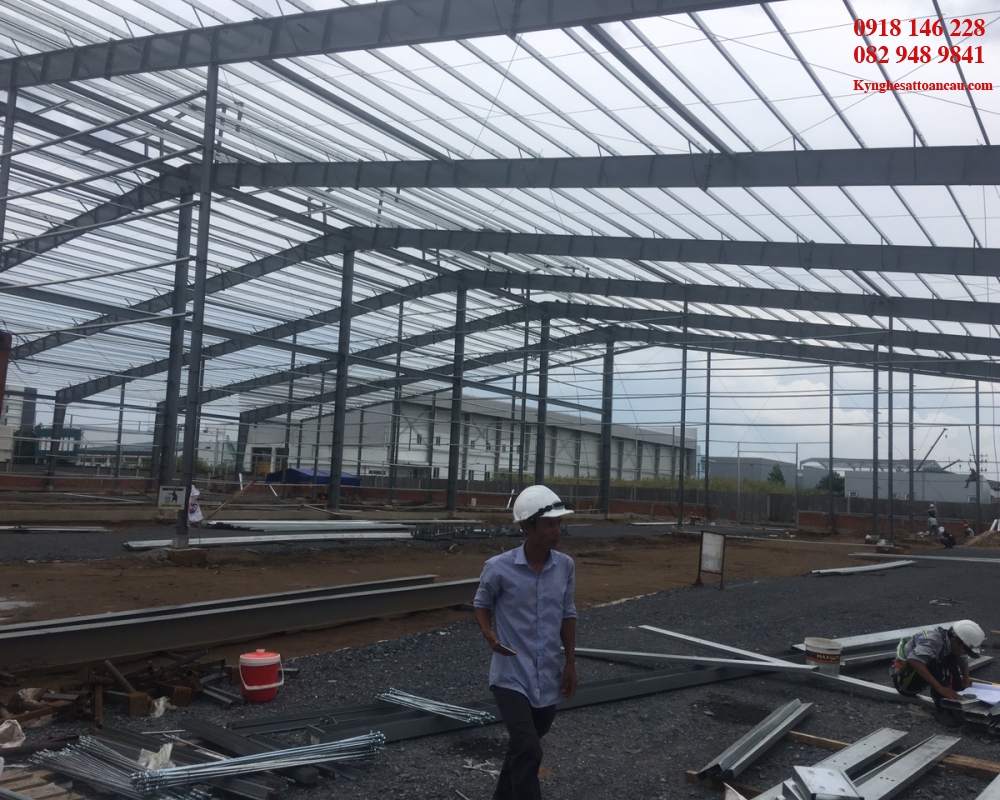 Mái che nhà xưởng 03MC