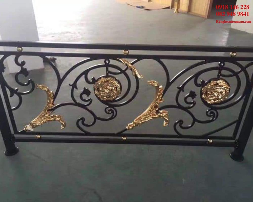 Lan can sắt mỹ thuật LC003