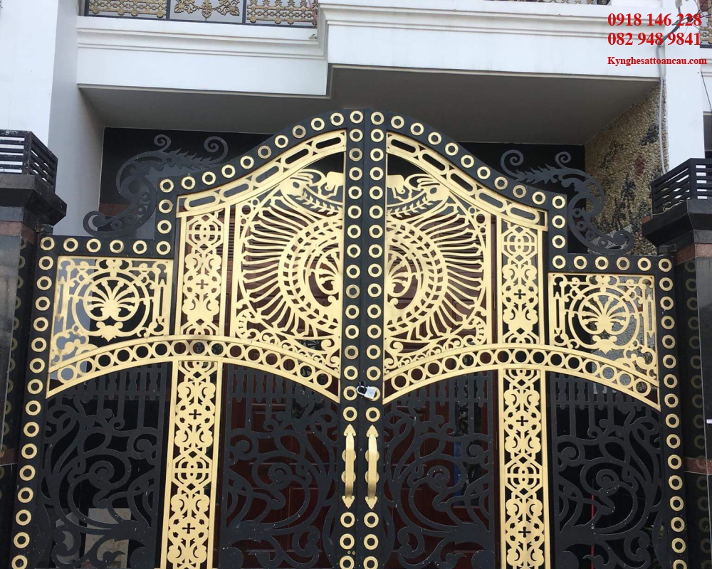 Cửa cổng sắt mỹ thuật CCS65
