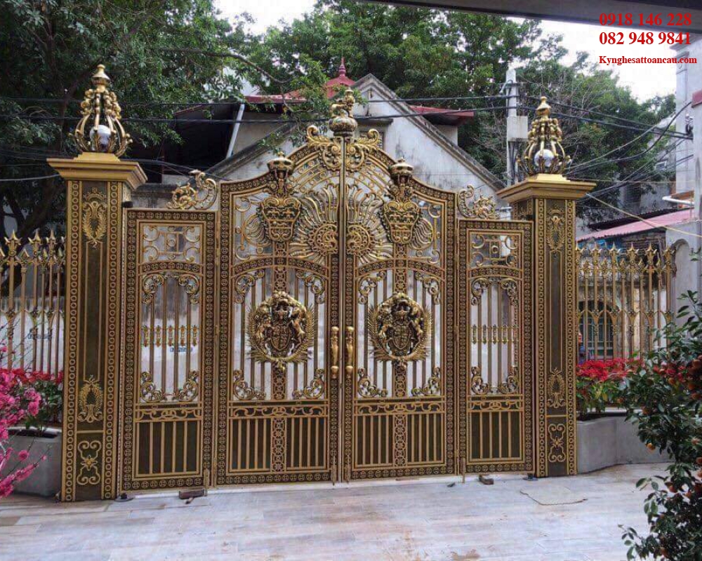 Cửa nhôm đúc đẹp C28