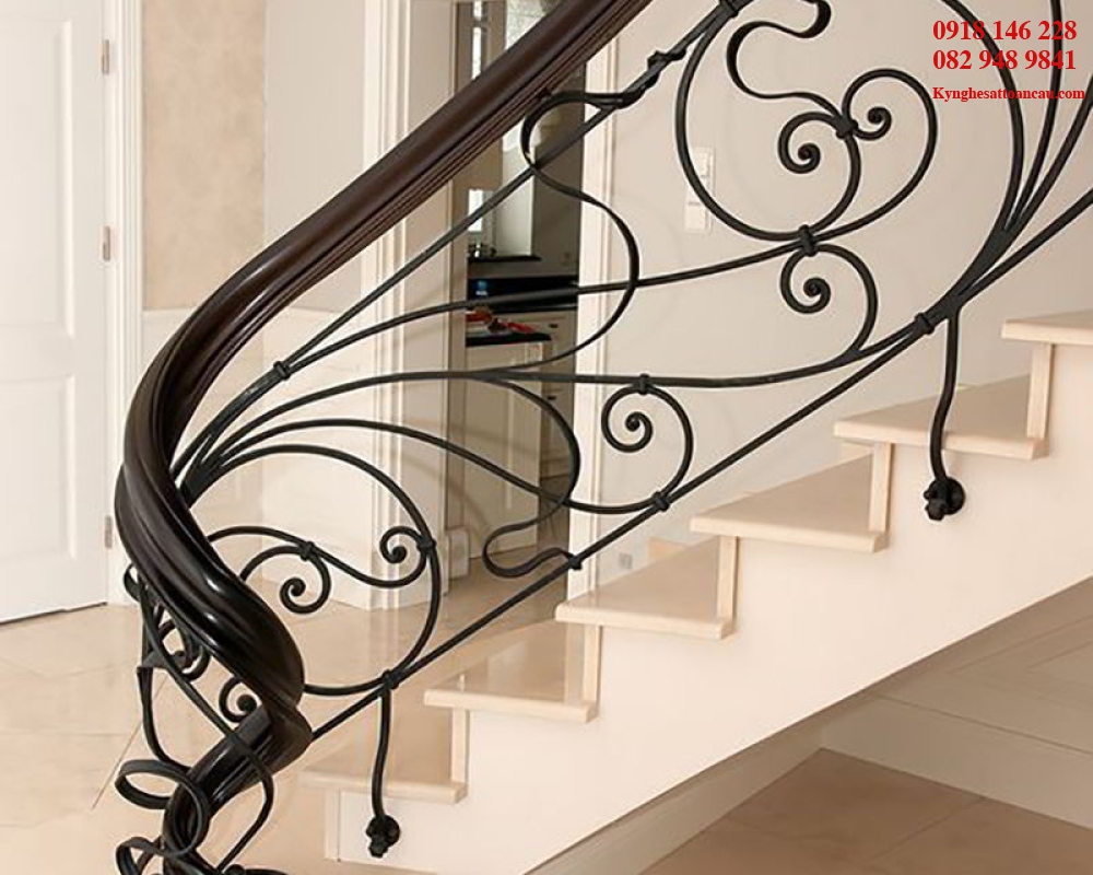 Cầu thang sắt mỹ thuật CT14