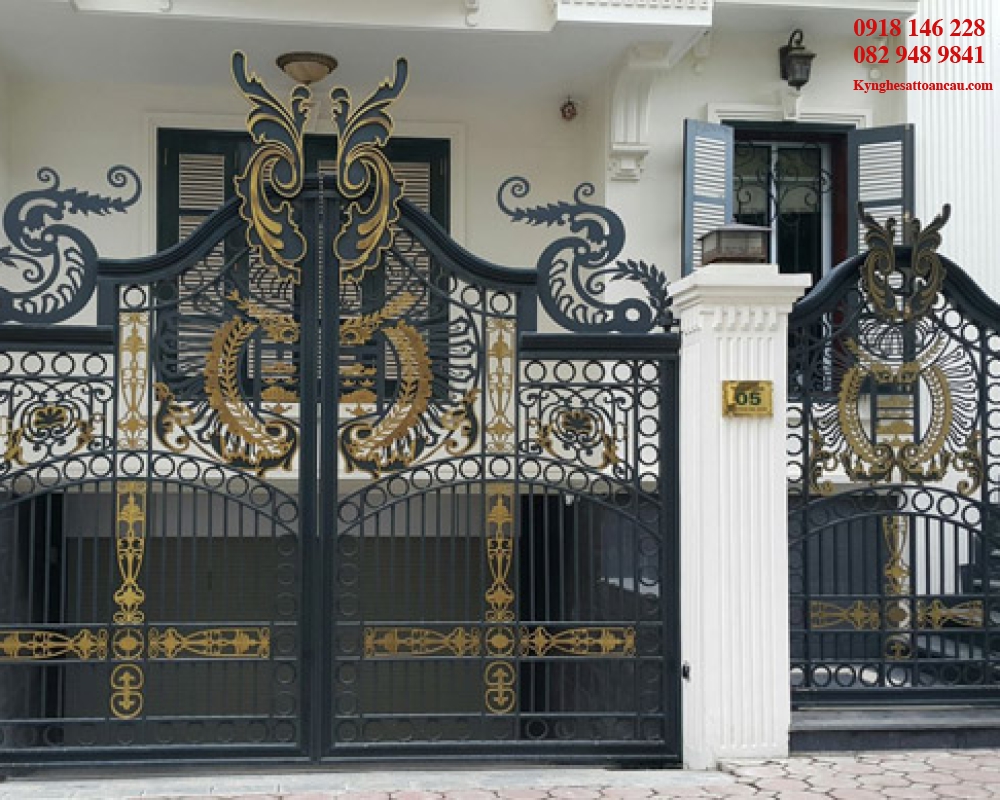 Cửa cổng sắt mỹ thuật CCS80