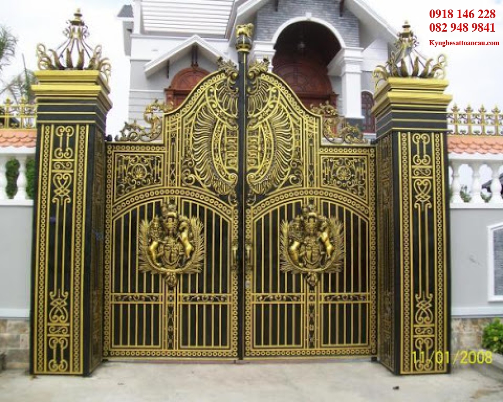 Cửa nhôm đúc đẹp C43