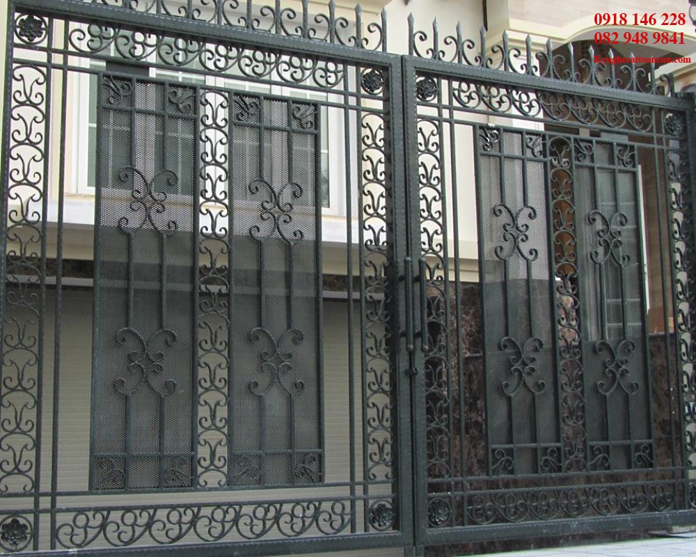 Cửa cổng sắt mỹ thuật CCS41