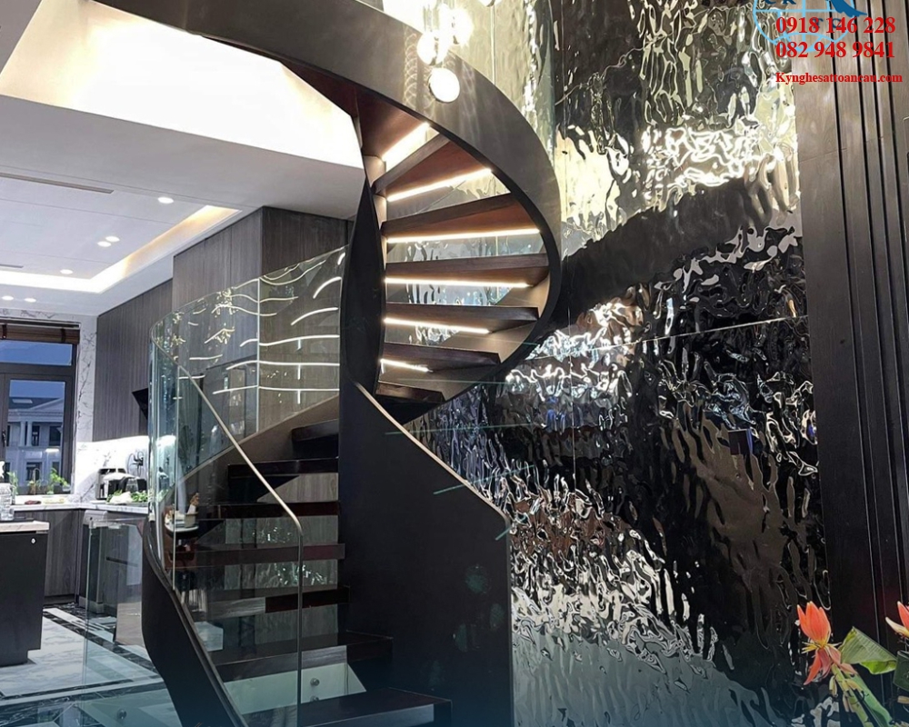 Cầu thang xoắn CTX63