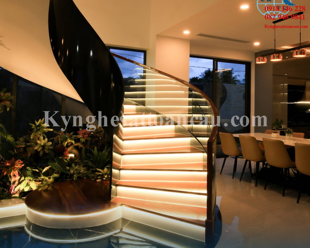 Cầu thang xoắn CTX78