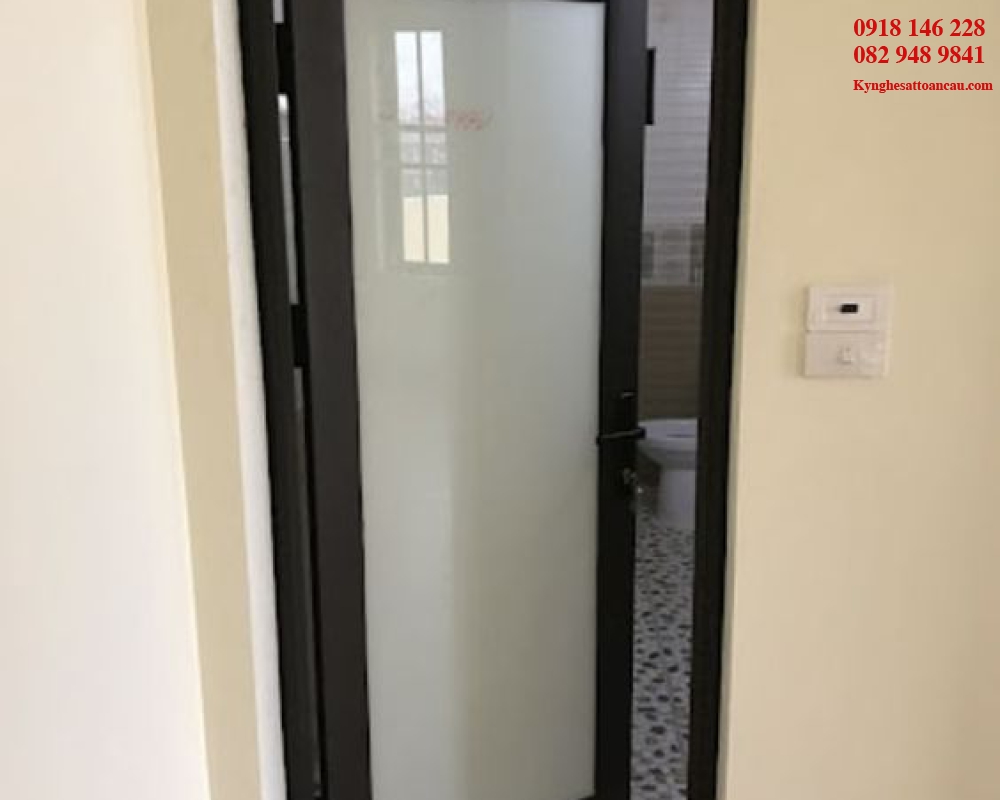 Cửa nhôm Xingfa CNX08