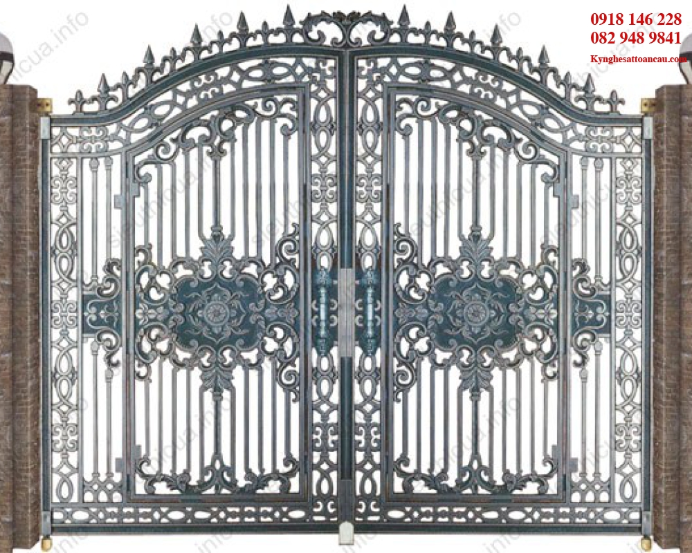 Cửa cổng sắt CCS02