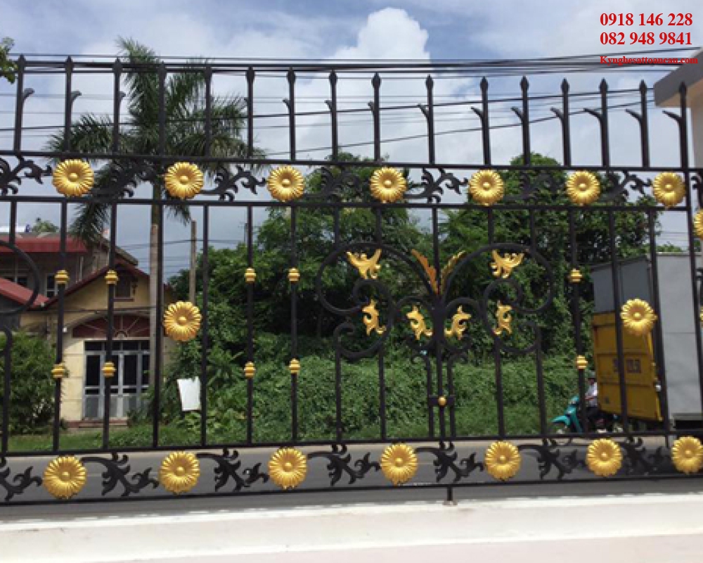 HÀNG RÀO SẮT MỸ THUẬT ĐỘC ĐÁO HR0805