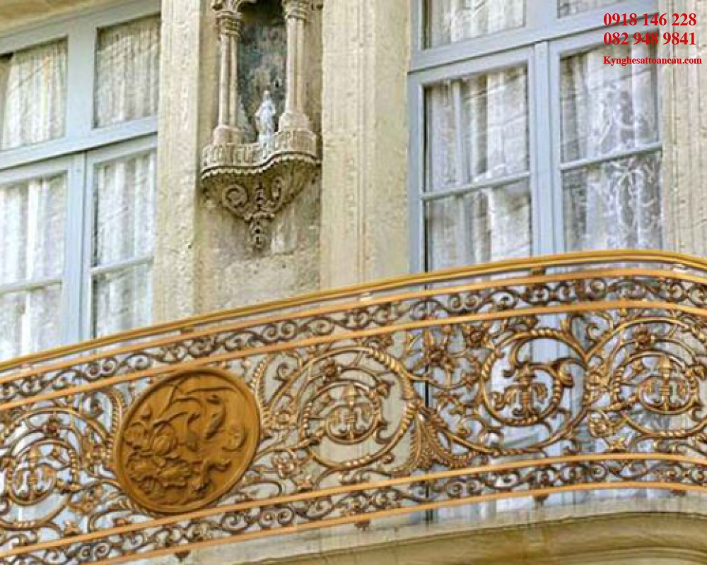 Lan can nhôm đúc L17