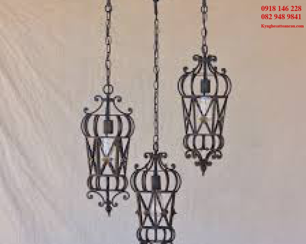 TRỤ ĐÈN MỸ THUẬT 13