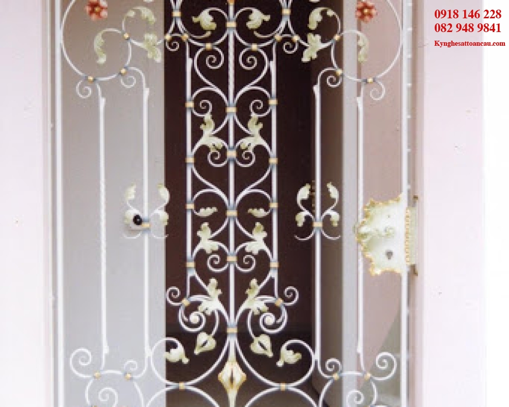 KHUNG BẢO VỆ CỬA SỔ B15