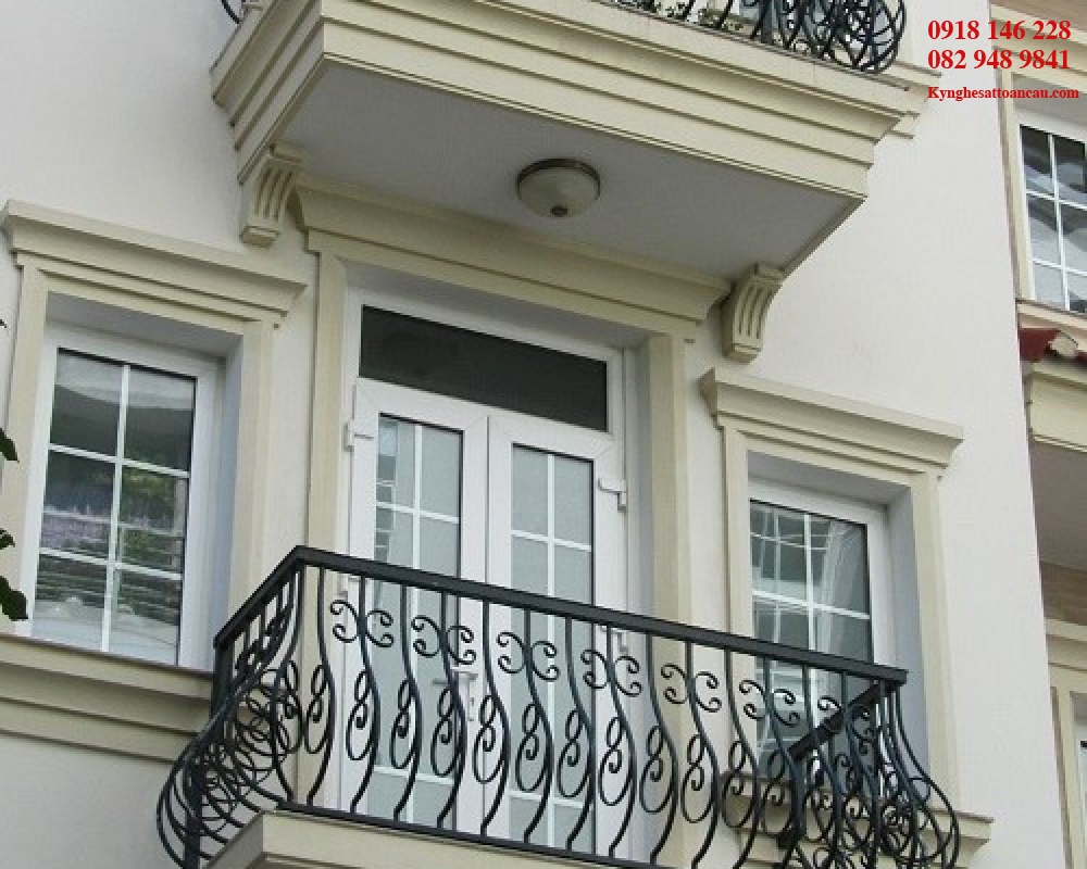 Lan can mỹ nghệ L32