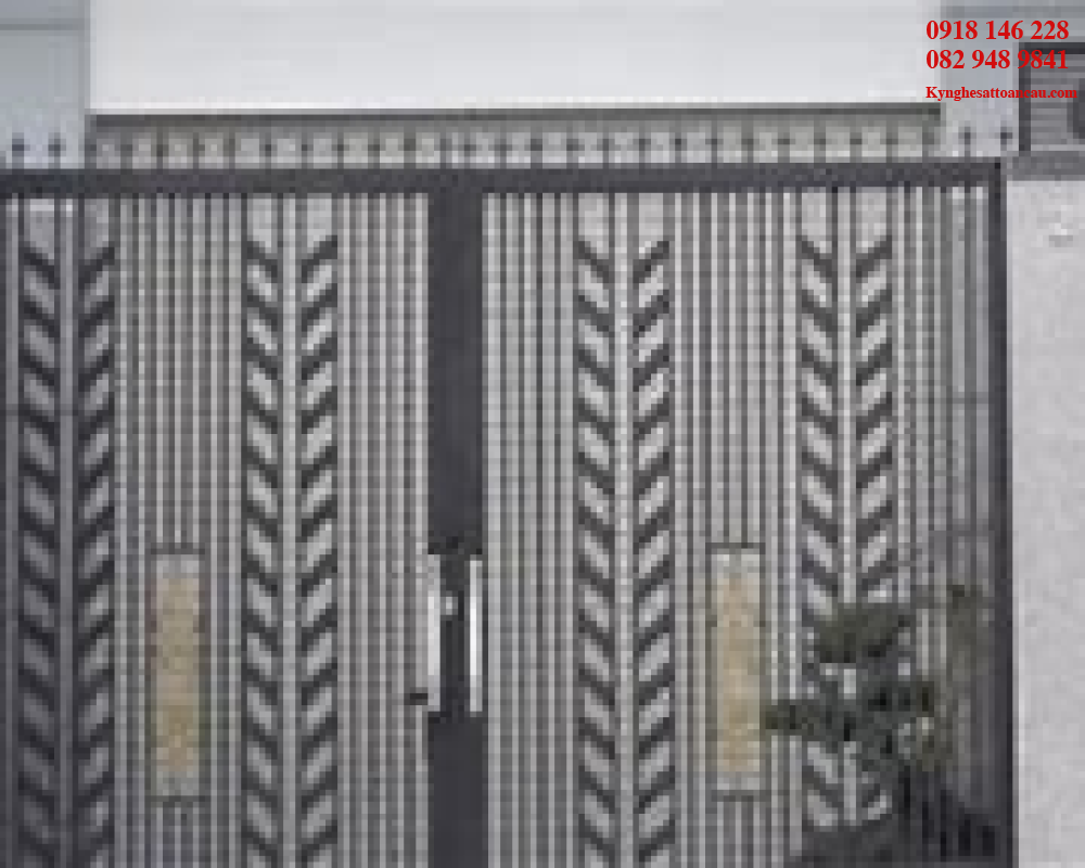 Cửa sắt mỹ thuật CCS021