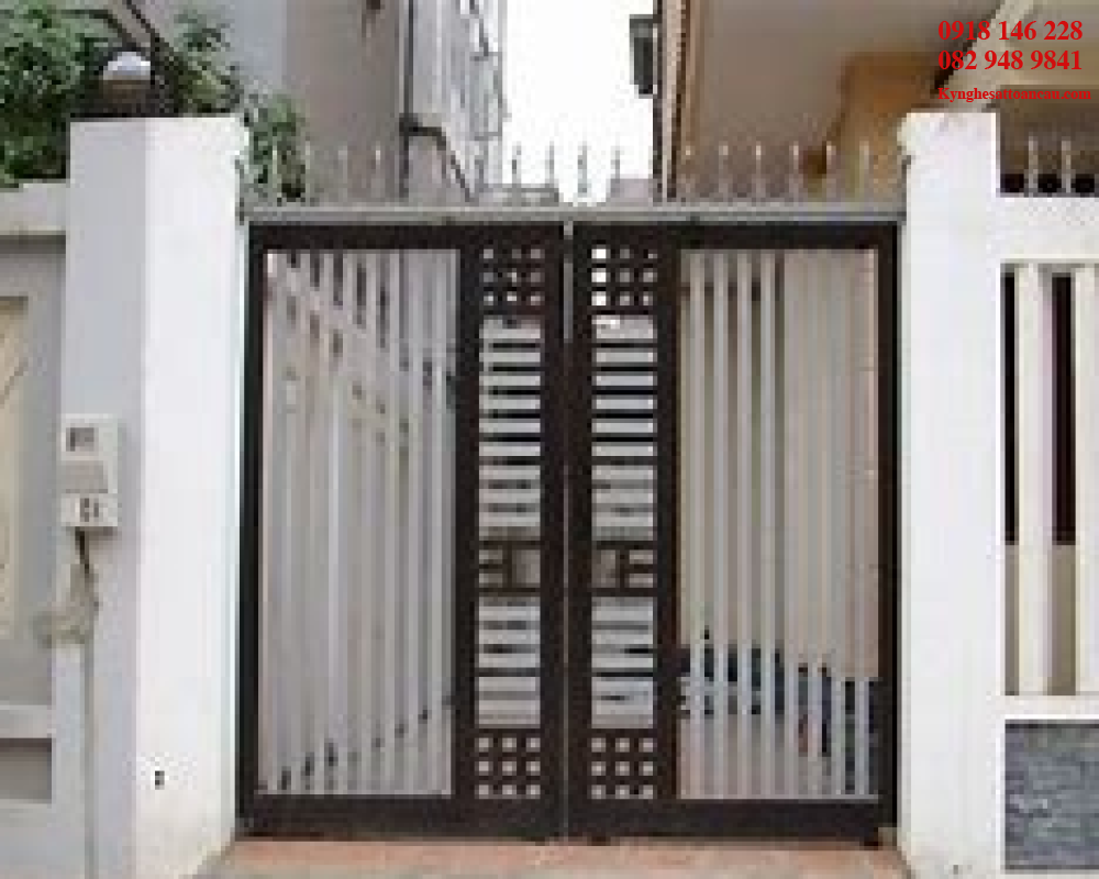 Cửa sắt mỹ thuật CCS021