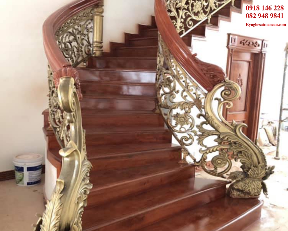 Cầu thang nhôm đúc CTN35