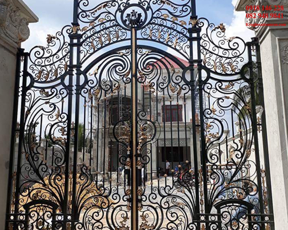 Cửa sắt mỹ thuật CCS52
