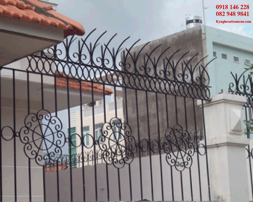 Hàng Rào Sắt Mỹ Thuật T02
