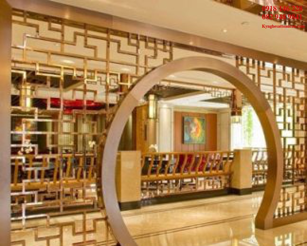 Vách ngăn inox xi mạ VNI08