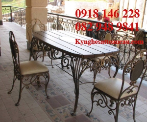 BÀN GHẾ SẮT MỸ THUẬT GS17