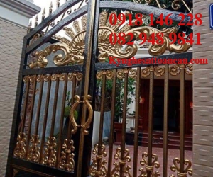 Cửa cổng sắt mỹ thuật CCS32