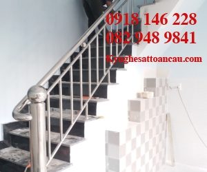 Cầu thang inox CT005