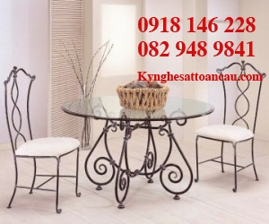 Bàn ghế sắt mỹ thuật BS38