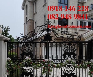 Cửa cổng sắt mỹ thuật CCS72