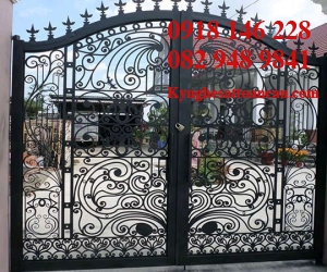 Cửa cổng sắt mỹ thuật CCS84