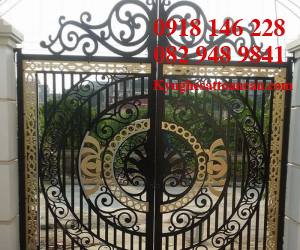 Cửa cổng sắt mỹ thuật CCS95