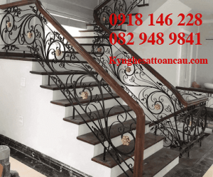 Cầu thang sắt mỹ thuật CT38