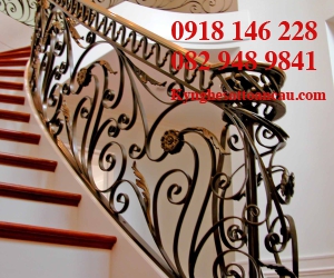 Cầu thang sắt mỹ thuật CT44