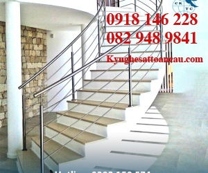 Cầu thang inox CTI10
