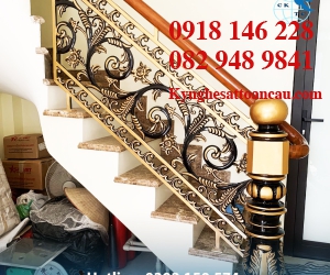 Cầu thang nhôm đúc CTN07