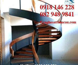 Cầu thang xoắn ốc CTX45 tại Dĩ An Bình Dương