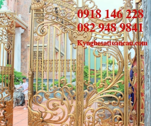 Cửa cổng nhôm đúc CN4