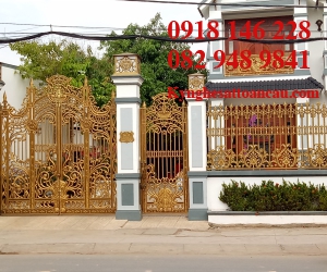 Cửa cổng nhôm đúc đẹp CN16