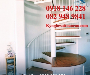 Cầu thang xoắn CTX52