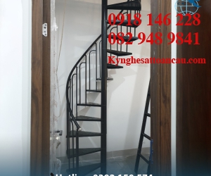 Cầu thang xoắn CTX89