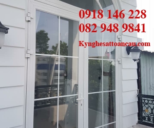 Cửa nhôm kính Q3
