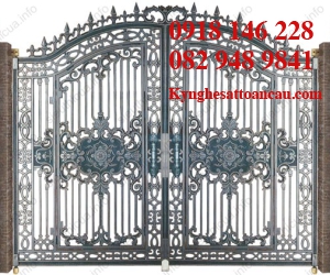 Cửa cổng sắt CCS02