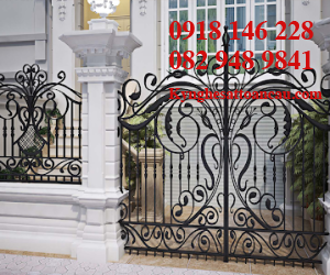 Cửa sắt mỹ thuật CCS026