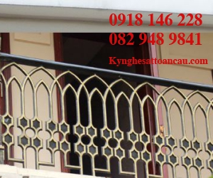 Lan can nhôm đúc L16