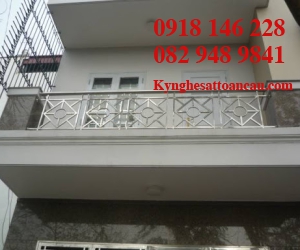 Lan can inox cao cấp Q8