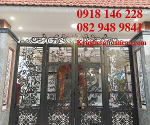 Cửa sắt mỹ thuật CNC V4